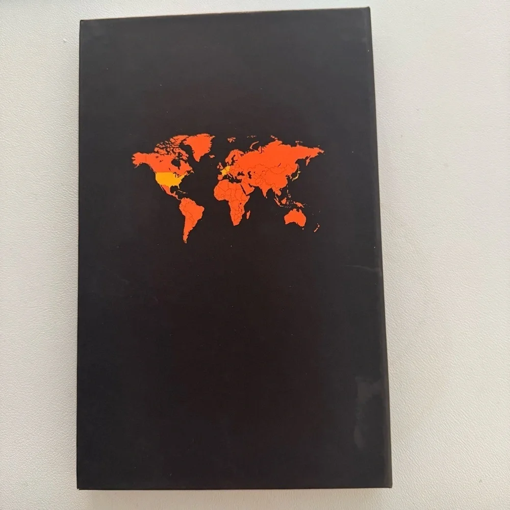 NWOT ❤️ Crunchyroll - Black Hardcover Anime Notebook - 5x8